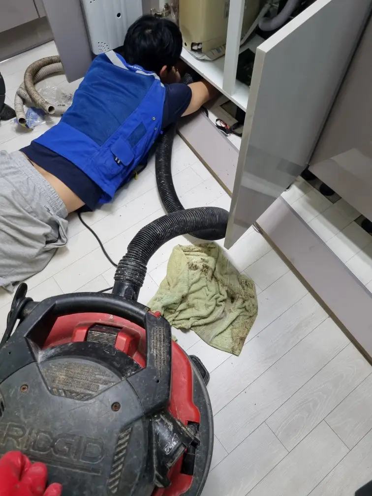 싱크대 막힘, 서전트(압력펌프)로 완벽하게 해결한 현장 이야기